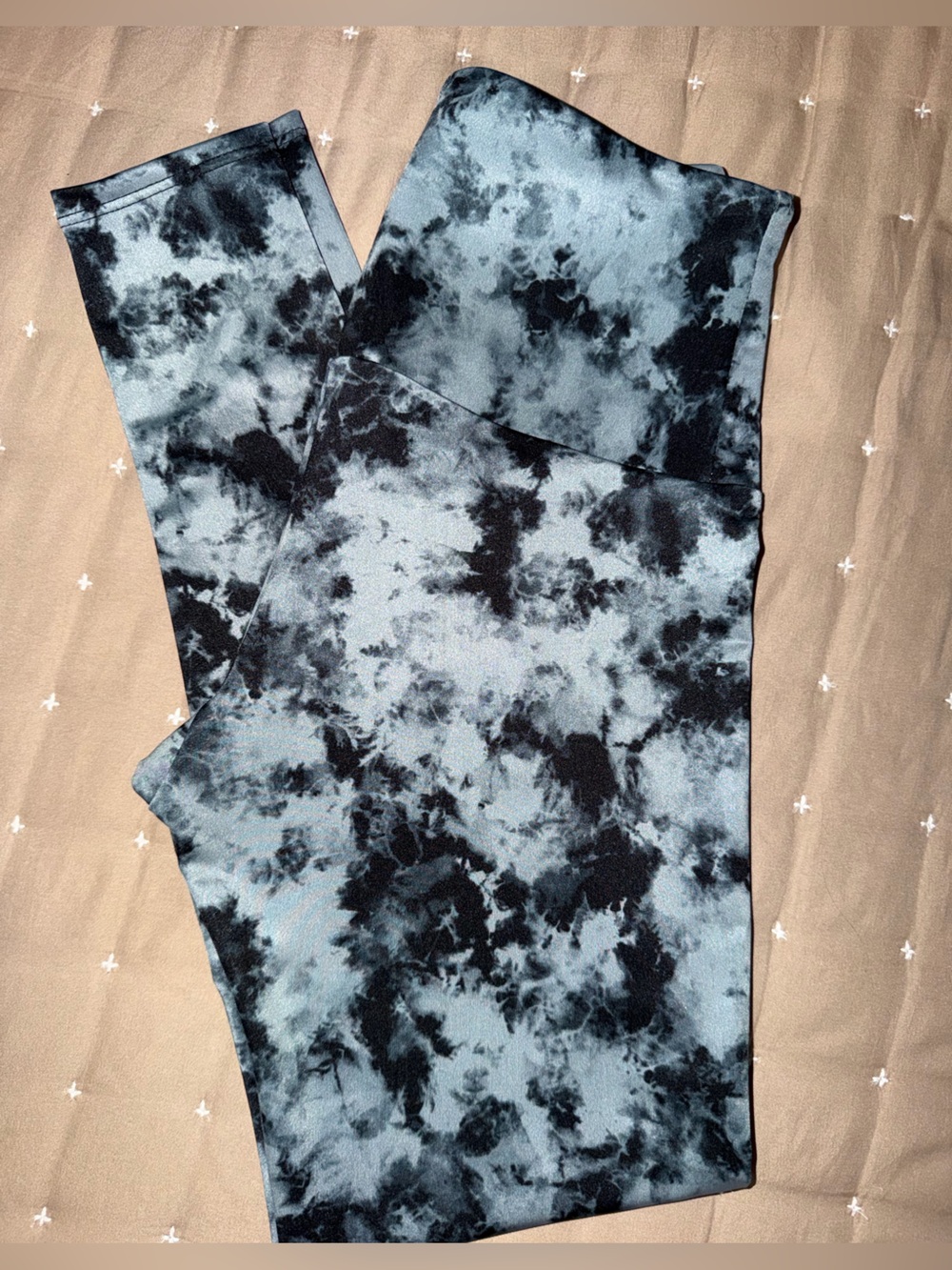 Onzie Tie-Dye Leggings